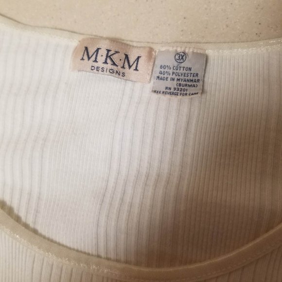 WOMENS TOP SIZE  3X - Picture 7 of 7